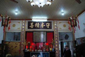 钟麟别墅一楼厅堂（小飞刀摄于2012年2月）