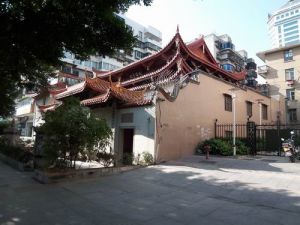 瑞云堂全景。火焰山摄