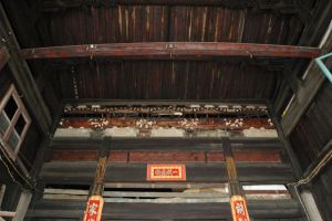 厅堂梁架（小飞刀摄于2009年7月）
