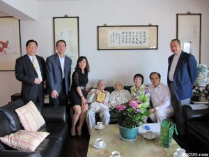 华南女子学院张迅捷院长与徐欧副院长访港拜会柯伯诚先生（来源：华南女子学院网站）