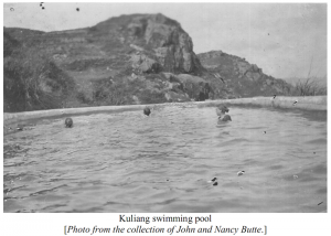 1915年拍摄的鼓岭浴池(来源:the collection of Virginia Van Andel,裨益知家书