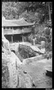 1907年拍摄的鼓山灵源洞（来源：Warren Swire collection，布里斯托尔大学馆藏）