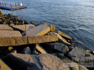 怀安接官道码头石板（来源：林轶南摄于2013年8月）