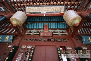 螺洲吴氏宗祠正门2(严可清摄于2009年6月/仓山区文体局提供) 螺洲吴氏宗祠正门2(严可清摄于2009年6月/仓山区文体局提供)