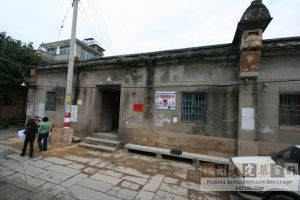 螺洲布政使宅大门（严可清摄于2010年2月/仓山区文体局提供）