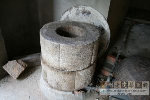 谢安八卦厝井（严可清摄于2010年2月/仓山区文体局提供）