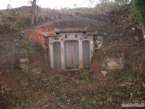 淮安翁正春墓（从南到北）（来源：严可清摄于2009年6月）