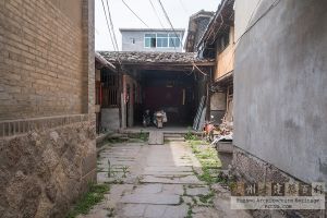 洲尾新马路2号（暂不留名摄于2018年5月）