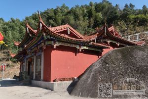 重建后的洋坪宫（暂不留名拍摄于2018年3月）