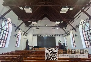 2023年6月拍摄的力礼堂内景，此时该建筑已改为福州高级中学礼堂（来源：林轶南摄于2023年6月）