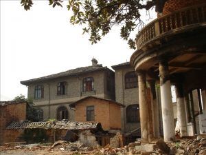 房子的背后是林森故居（拍摄：cs）