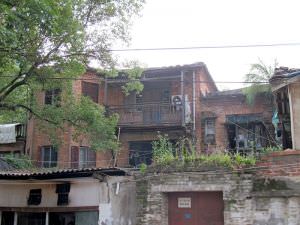三一弄3号入口，注意东西实为两座不同的建筑（拍摄：nenva，2012年5月）