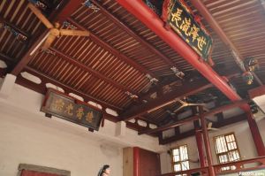 戏台（拍摄：红衣棒糖人/2015.1）