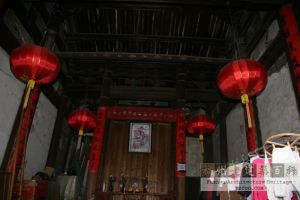 高湖佛亭民居大厅（严可清摄于2009年10月/仓山区文体局提供）