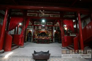 叶夏福极圣宫大殿（严可清摄于2009年10月/仓山区文体局提供）