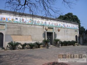 金山凤岗刘氏宗祠旧址大门（严可清摄于2009年4月/仓山区文体局提供）