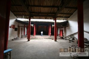 厚峰龙街东境全景（严可清摄于2010年4月/仓山区文体局提供）