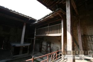 龙江仙步林氏宗祠内景（严可清摄于2010年1月/仓山区文体局提供）