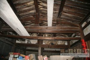 狮山林立志宅梁架（严可清摄于2010年2月/仓山区文体局提供）