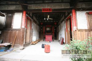 濂江龙角街刘宅大厅（严可清摄于2010年1月/仓山区文体局提供）