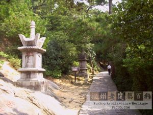 鼓山（林陶江摄于2006.04）