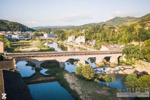 万安桥全景（暂不留名摄于2017年10月）