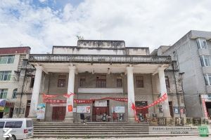 洋里影剧院（暂不留名摄于2017年7月）