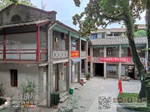 前院建国后所建办公楼（ABC摄于2020年11月）