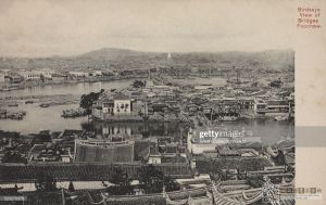 1904年明信片上从烟台山北望中洲岛景象（来源：纽约公共图书馆，Smith Collection/Gado/Getty Image）