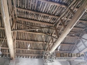 屋架横向剪刀撑（思念摄于2024年10月）